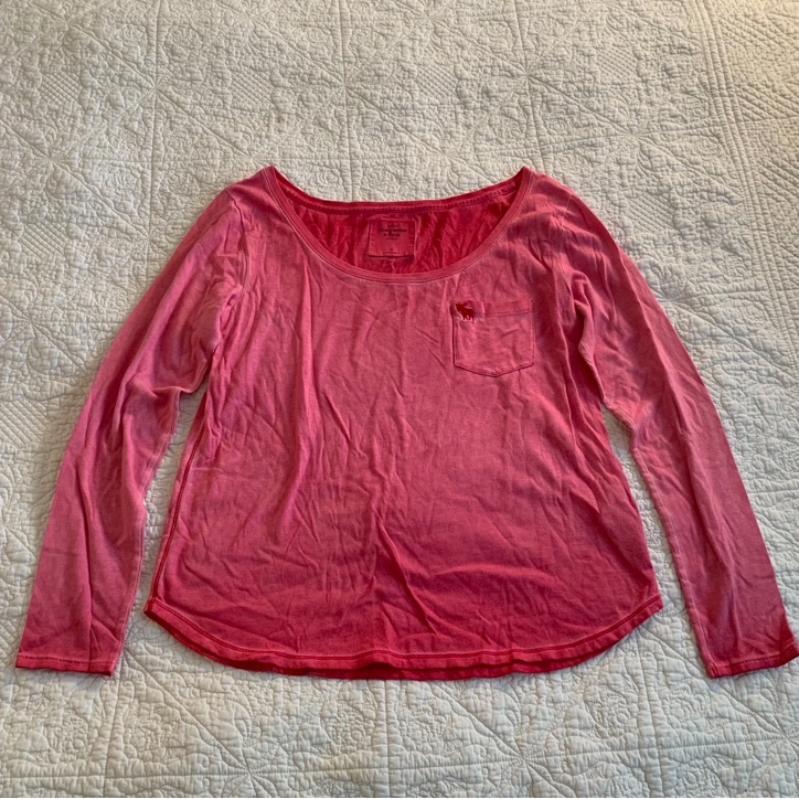 Abercrombie  Fitch Red Long Sleeve Tshirt Size Medium